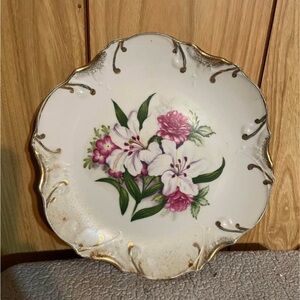 Floral Decorative Plate with Gold Accents